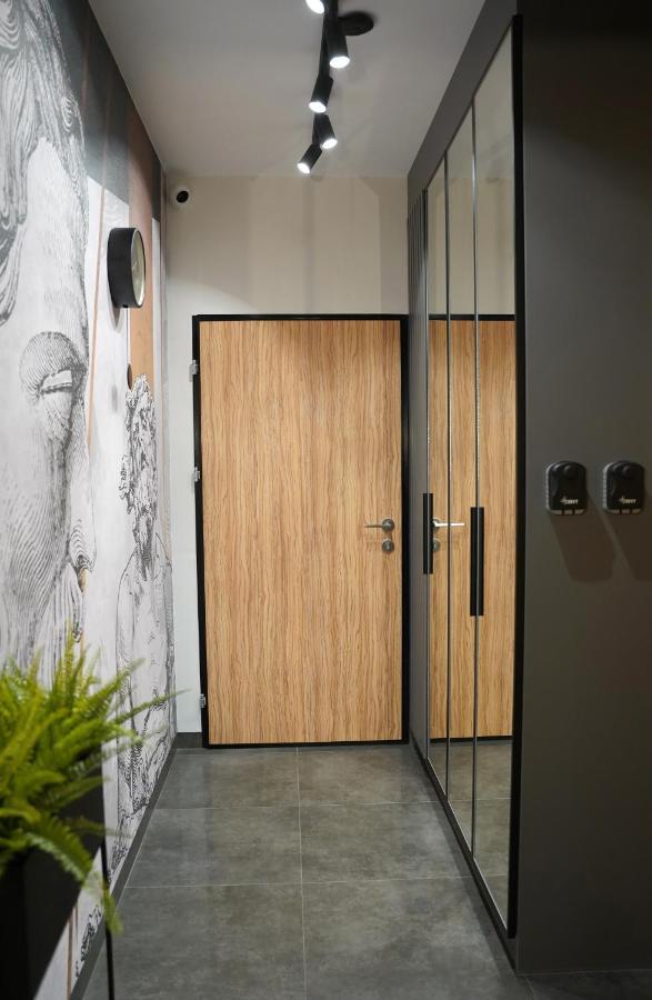 Apartamenty METRO TARGÓWEK 27 Varsovia Exterior foto
