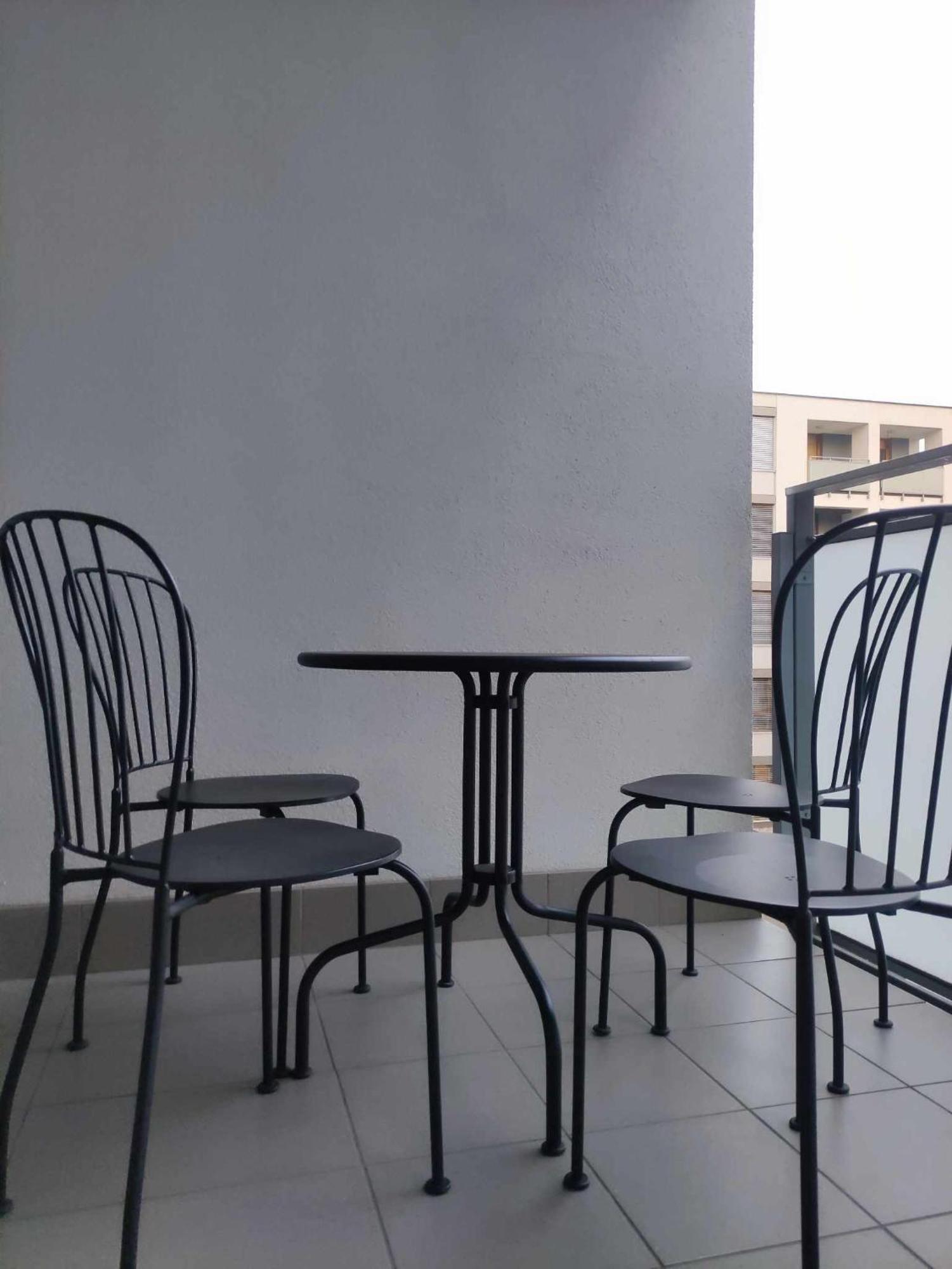 Apartamenty METRO TARGÓWEK 27 Varsovia Exterior foto