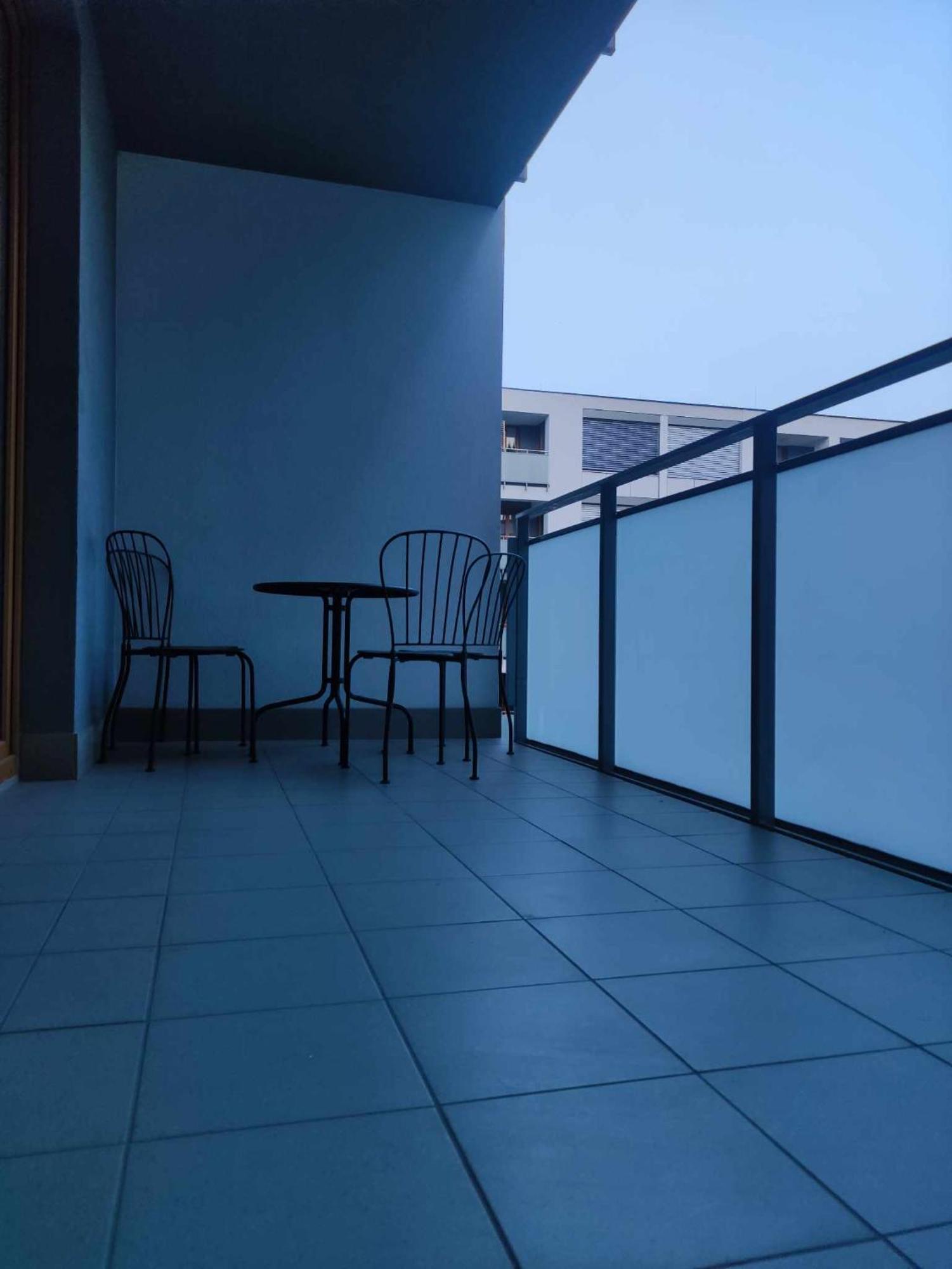 Apartamenty METRO TARGÓWEK 27 Varsovia Exterior foto